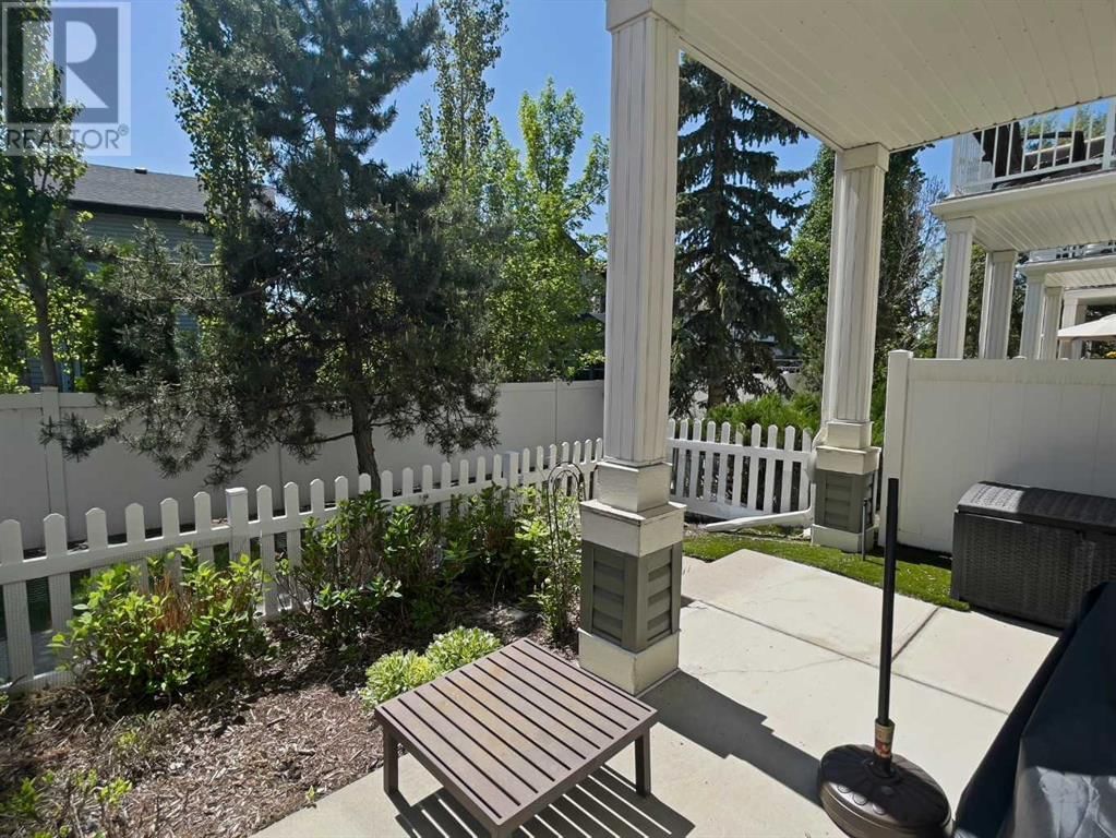 15 TOSCANA GARDENS NORTHWEST Image 5