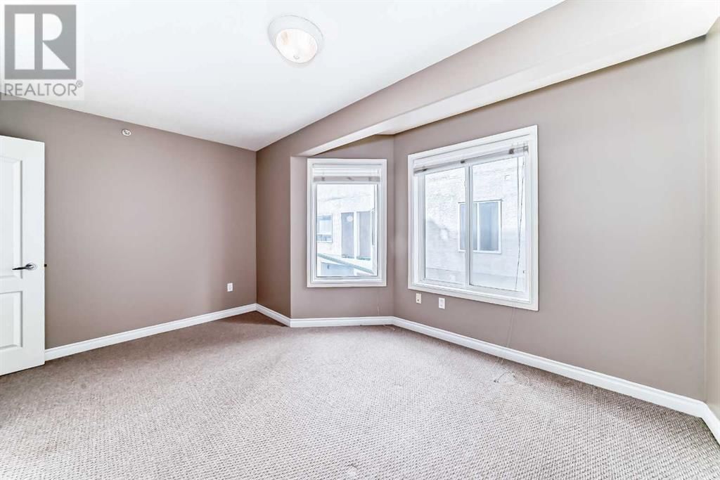 1514 11 STREET SOUTHWEST Image 32