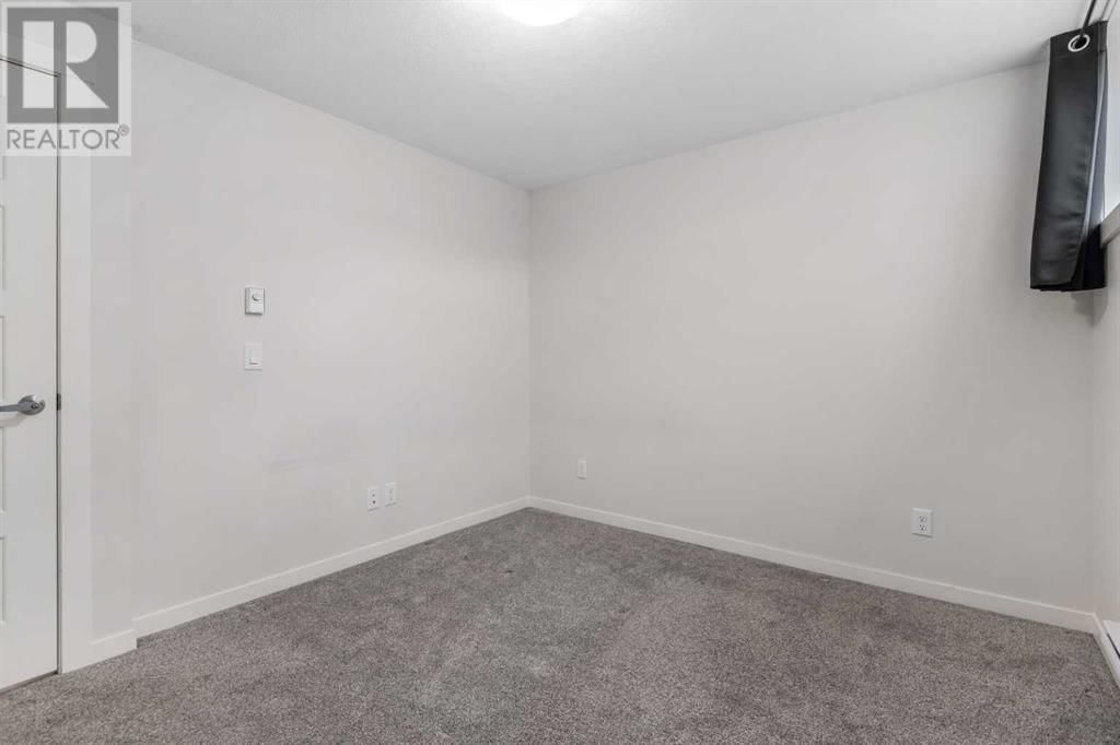 260 ROWLEY WAY NORTHWEST Image 21