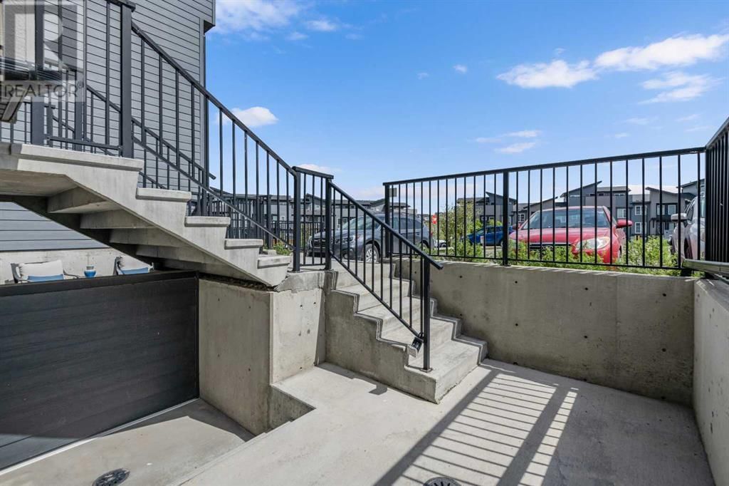 260 ROWLEY WAY NORTHWEST Image 3