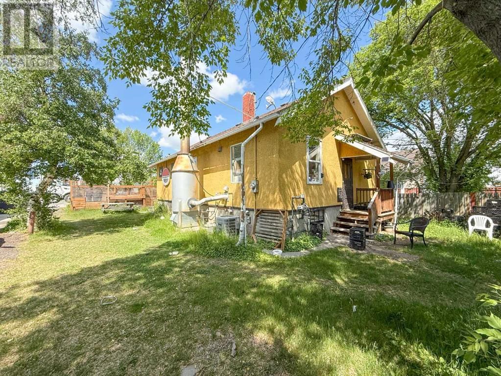 204 7A STREET NORTHEAST Image 34