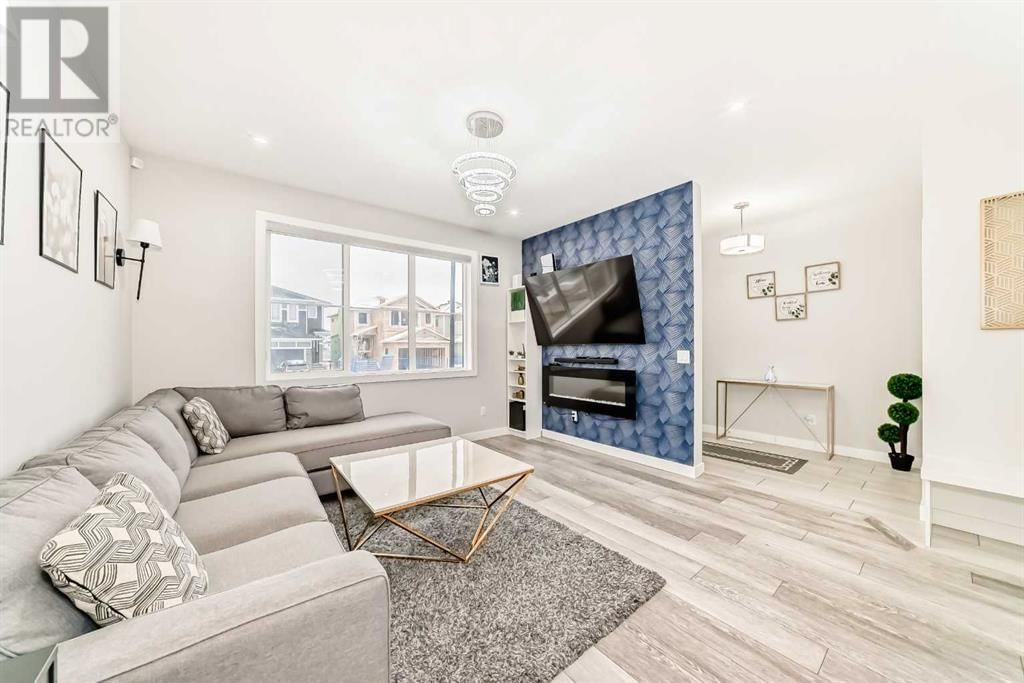 226 CHELSEA HEATH Image 12