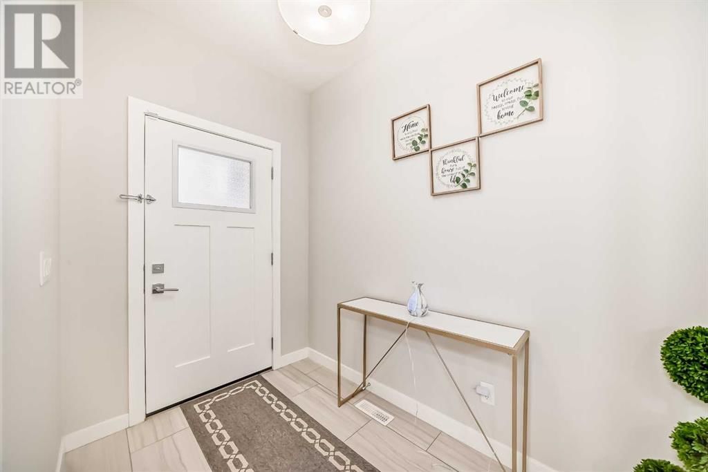 226 CHELSEA HEATH Image 2