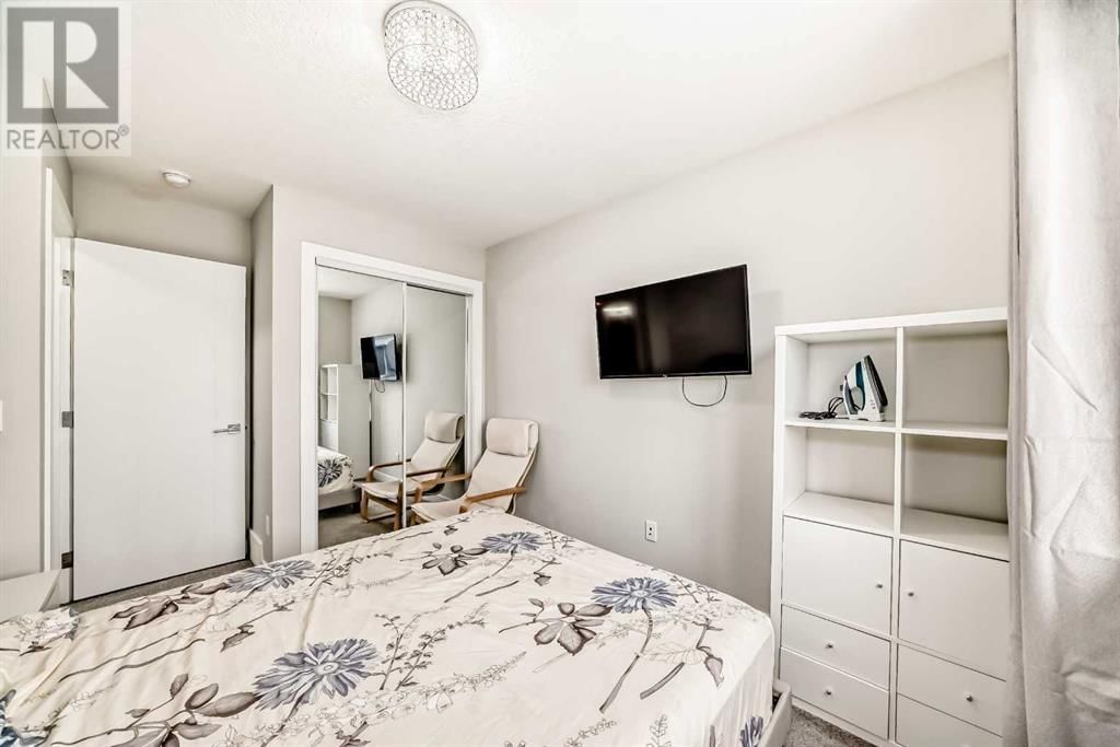 226 CHELSEA HEATH Image 24