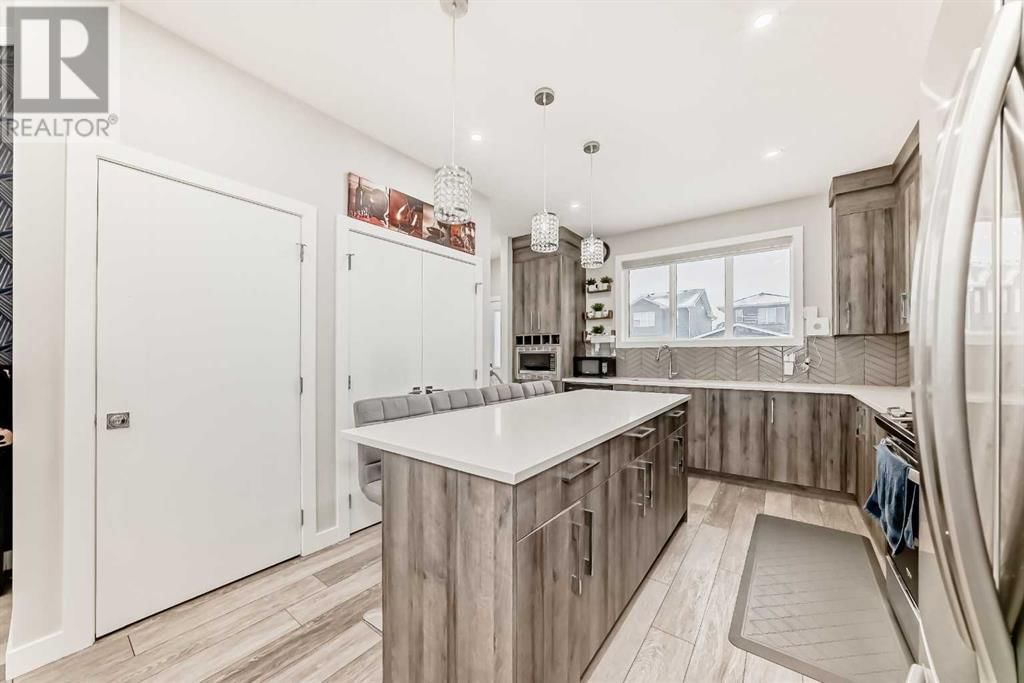 226 CHELSEA HEATH Image 4