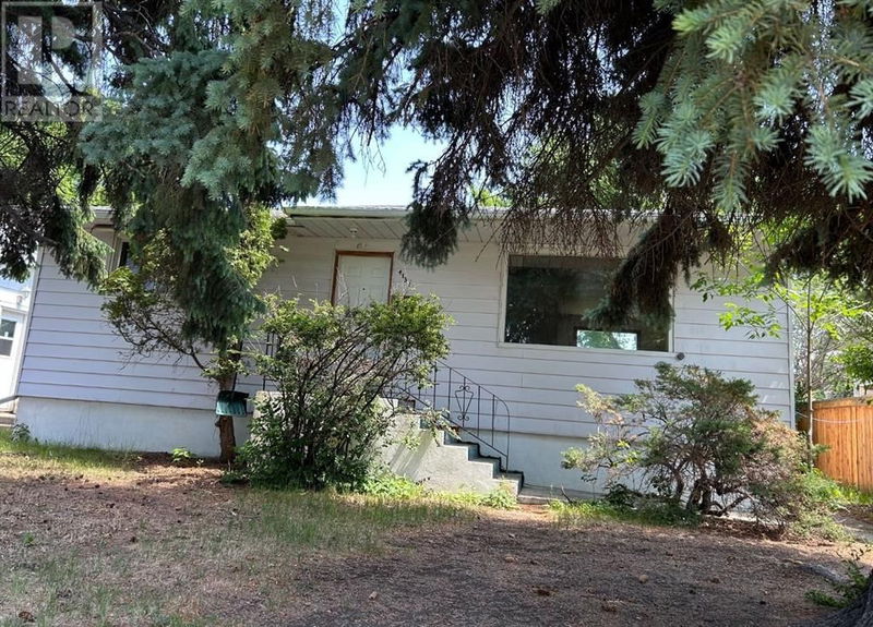 413 26 Street South Lethbridge, Alberta