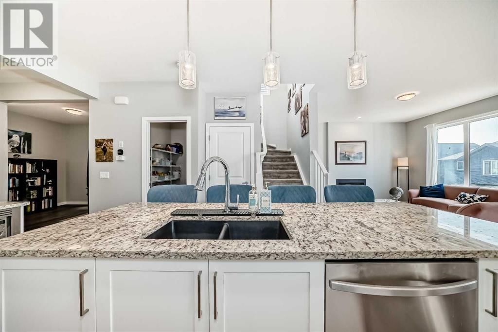 52 SUNDOWN PLACE Image 6