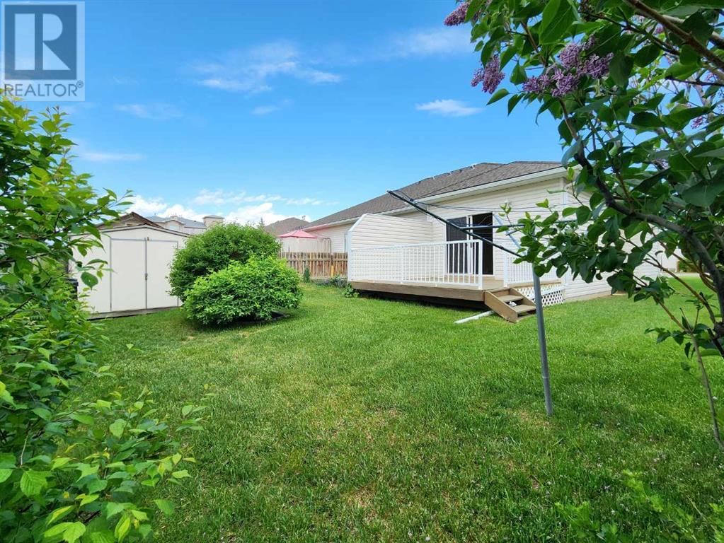 27 SKYLINE CRESCENT Image 22