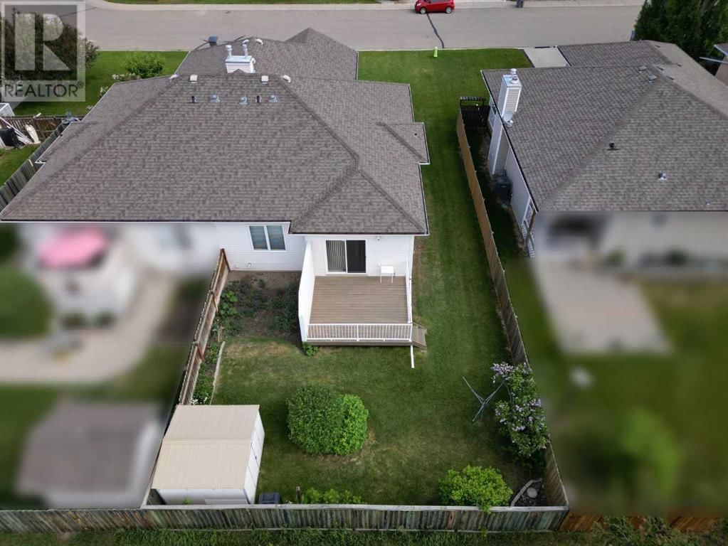 27 SKYLINE CRESCENT Image 24