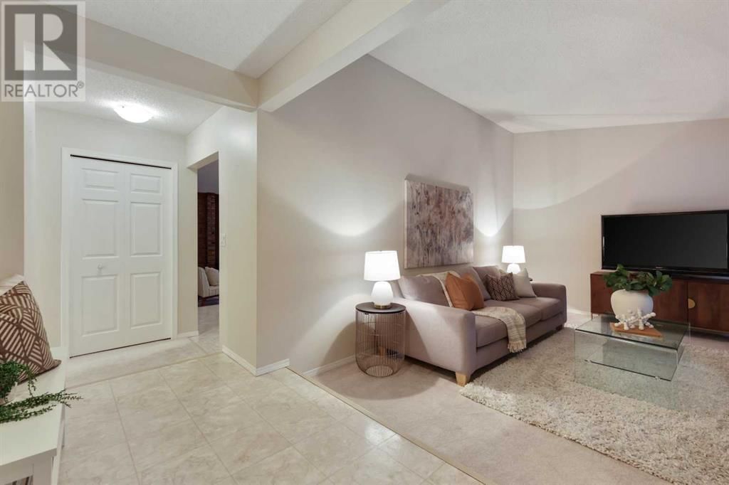 12332 WOODVIEW ROAD SOUTHWEST Image 6