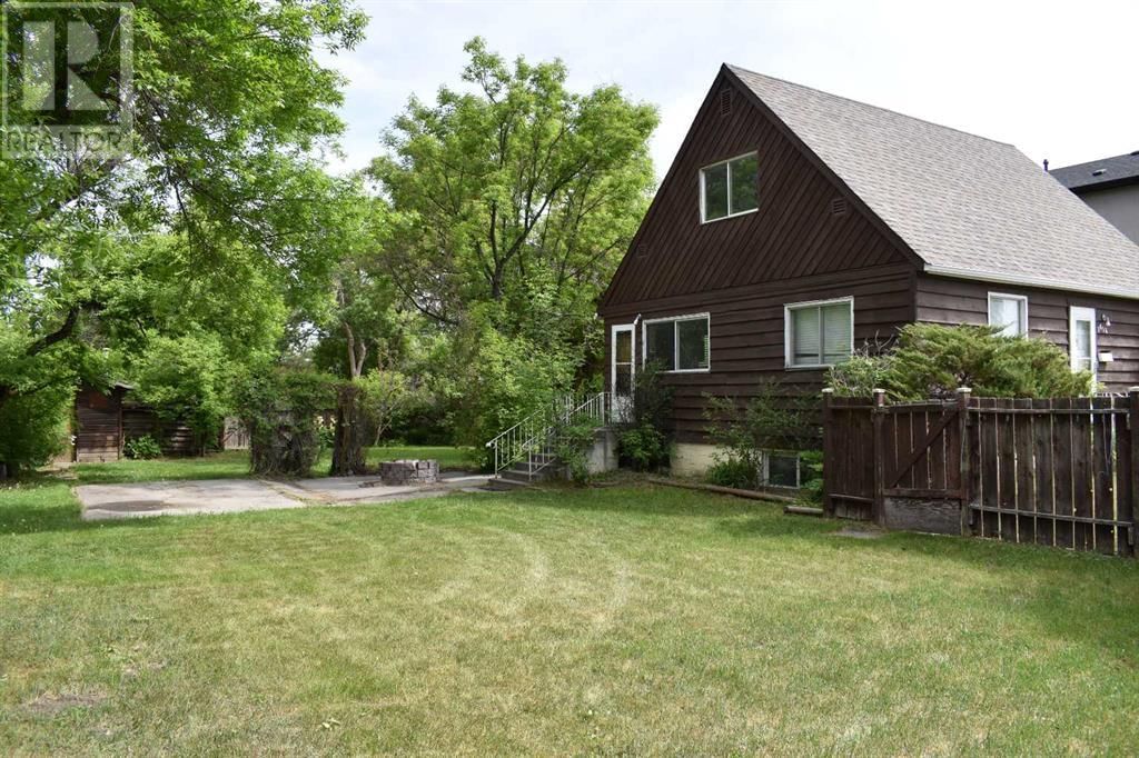 7620 34 AVENUE NORTHWEST Image 28