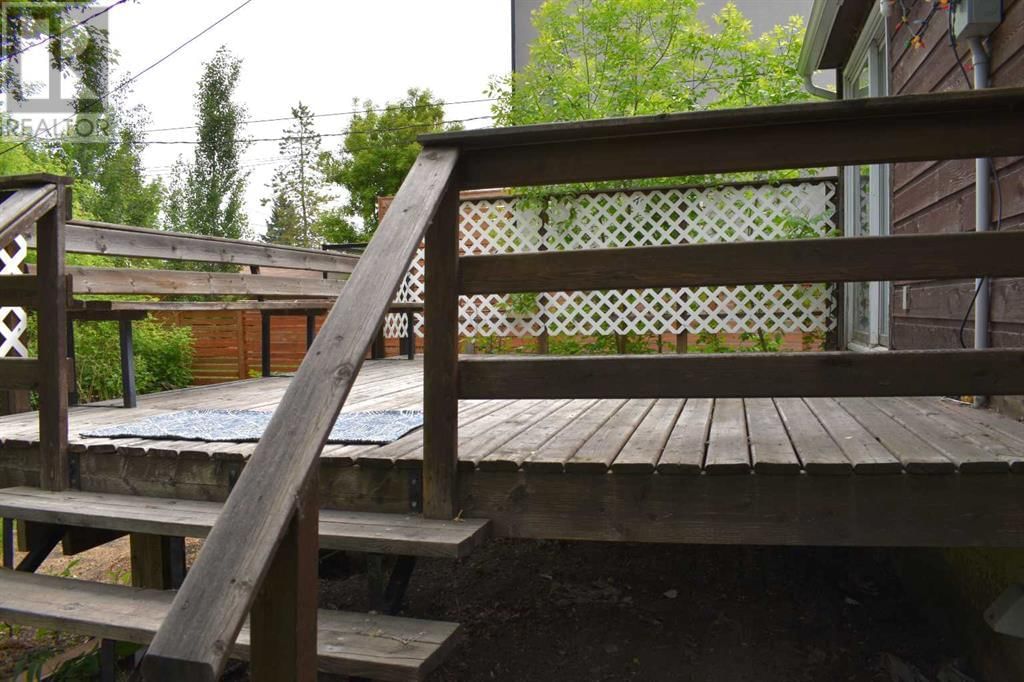 7620 34 AVENUE NORTHWEST Image 32