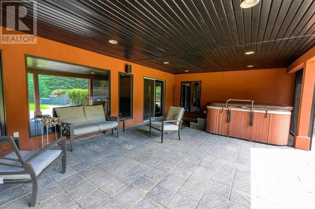 61011 704A TOWNSHIP Image 34