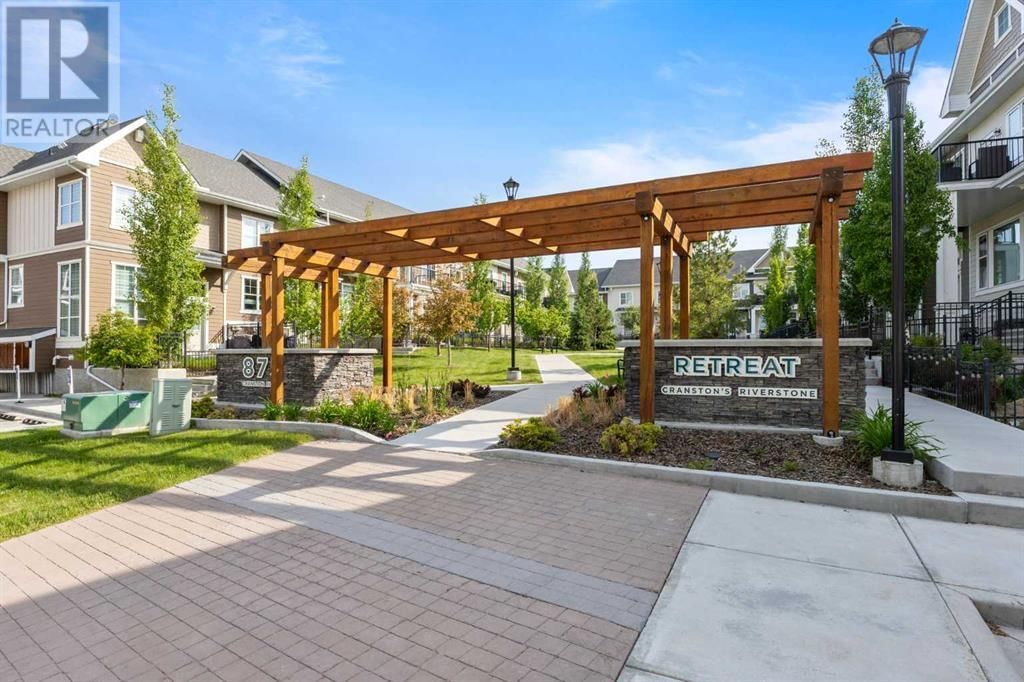 155 CRANBROOK WALK WALKWAY SOUTHEAST Image 32