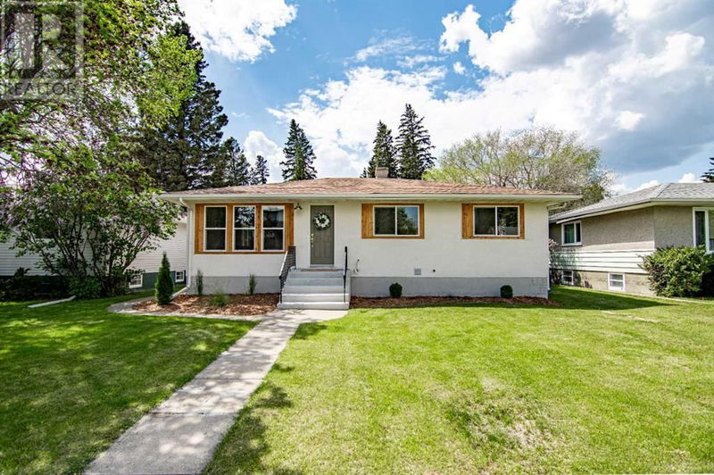3928 43 Avenue Red Deer, Alberta
