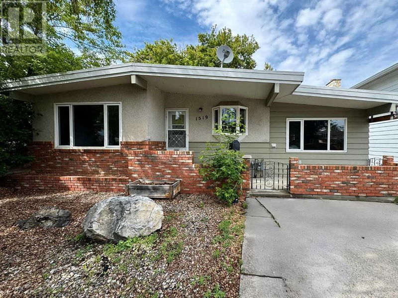 1519 16 Avenue South Lethbridge, Alberta