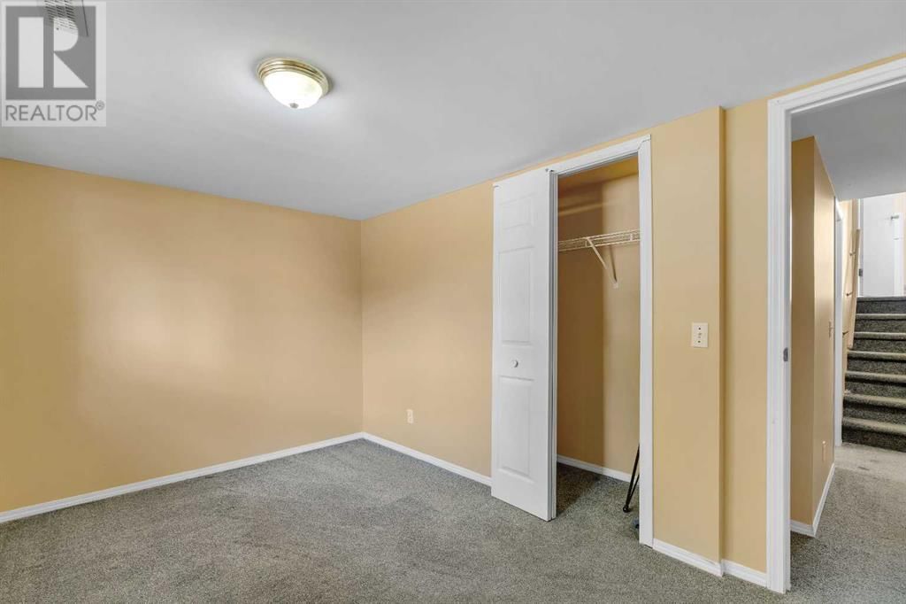 57 FALMERE WAY NORTHEAST Image 37