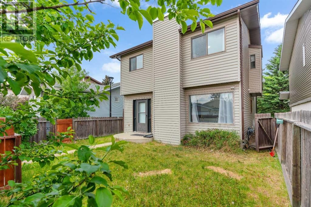 57 FALMERE WAY NORTHEAST Image 41