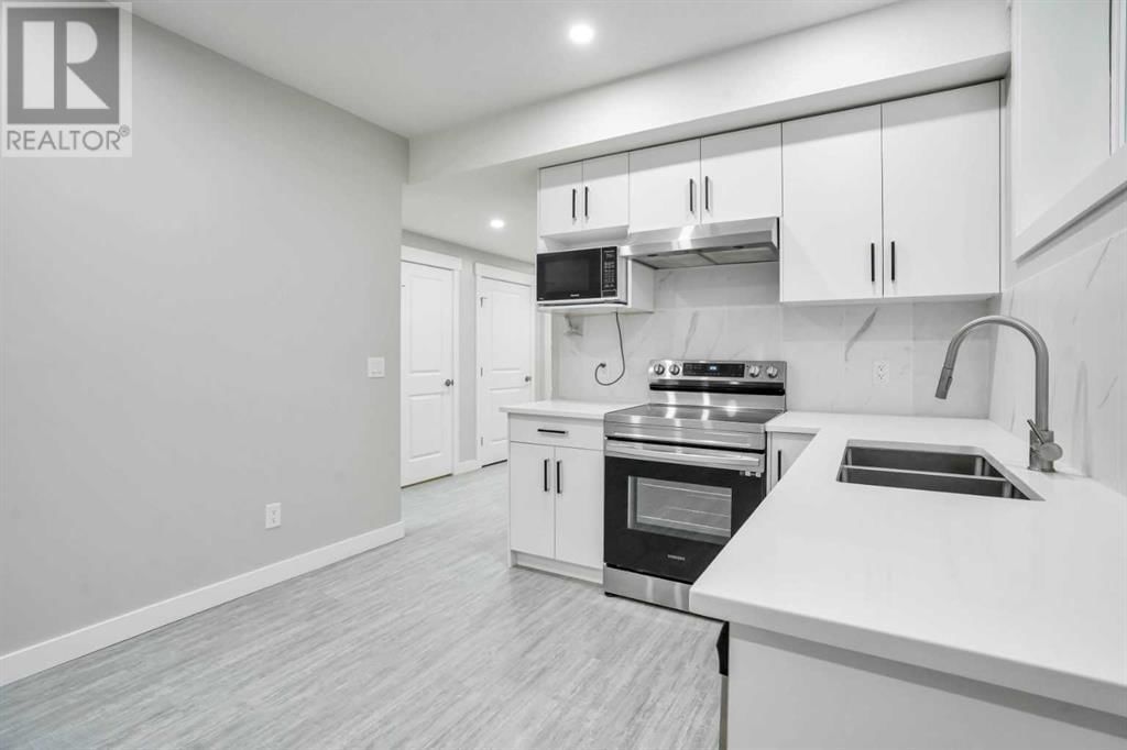 7 EVANSGLEN CIRCLE NORTHWEST Image 30