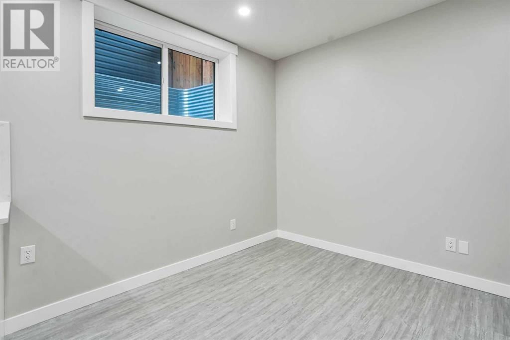 7 EVANSGLEN CIRCLE NORTHWEST Image 31