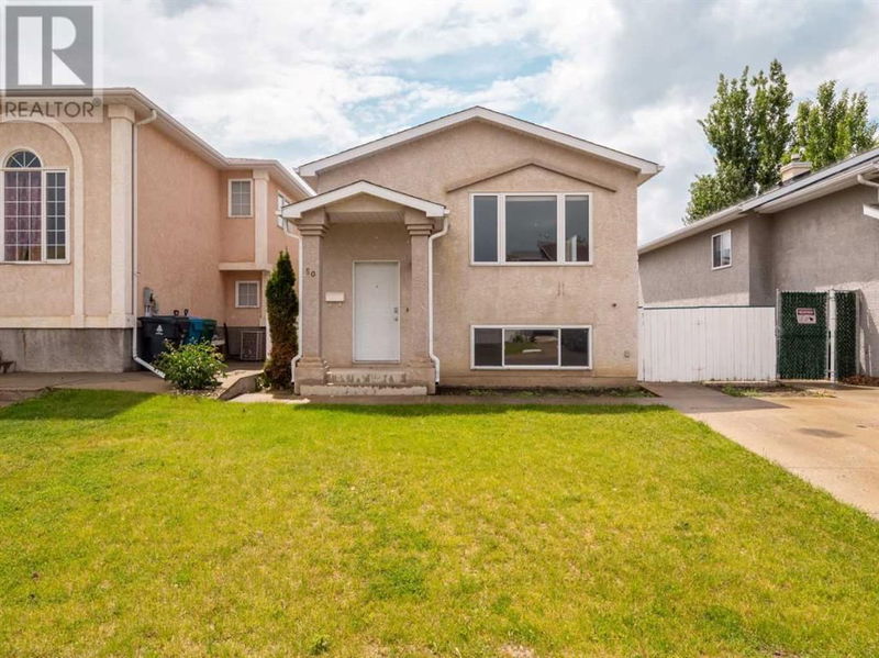 50 Assiniboia Way West Lethbridge, Alberta