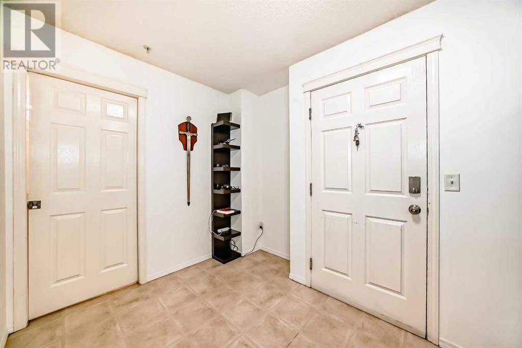 70 PANAMOUNT DRIVE NORTHWEST Image 31