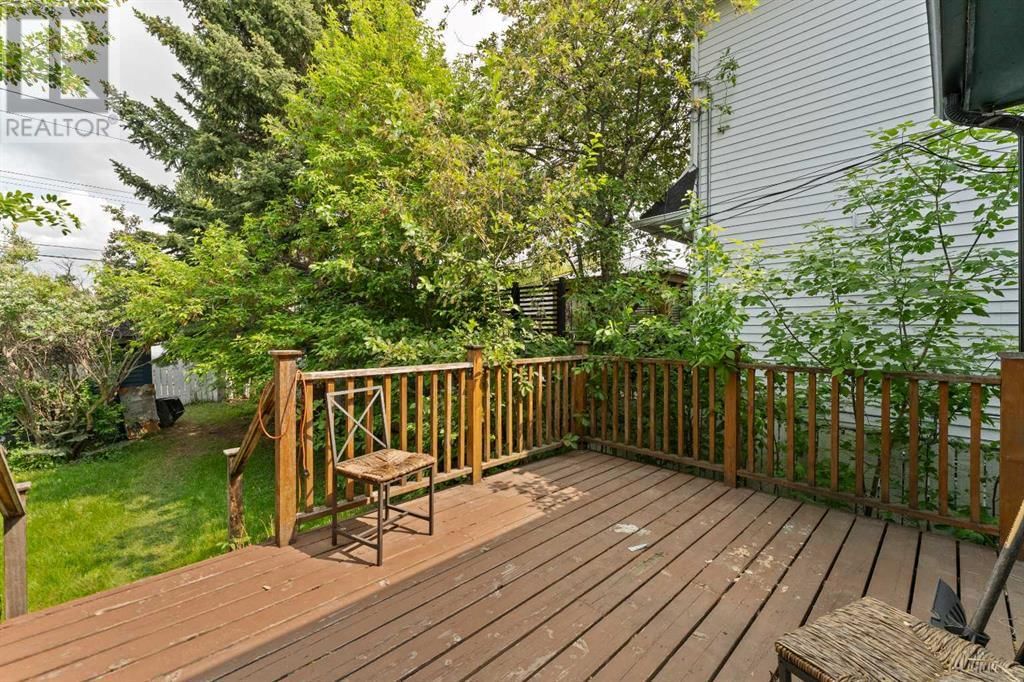 2612 26A STREET SOUTHWEST Image 27