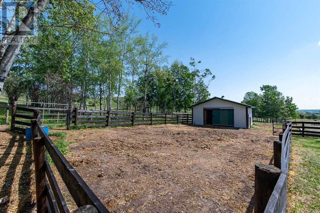482154 176 STREET WEST Image 35