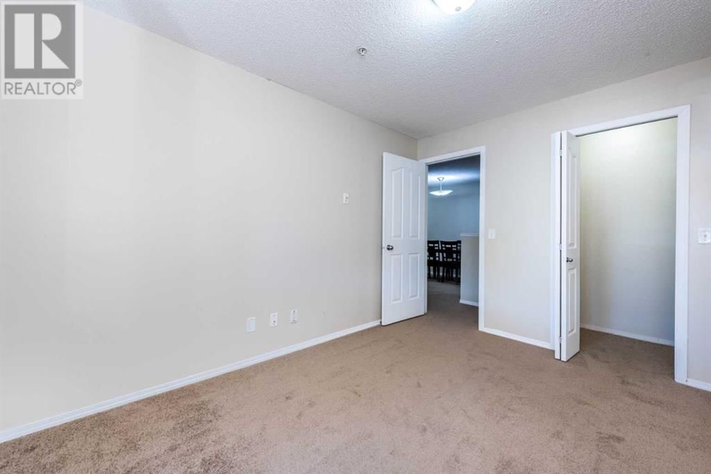 8 BRIDLECREST DRIVE Image 12