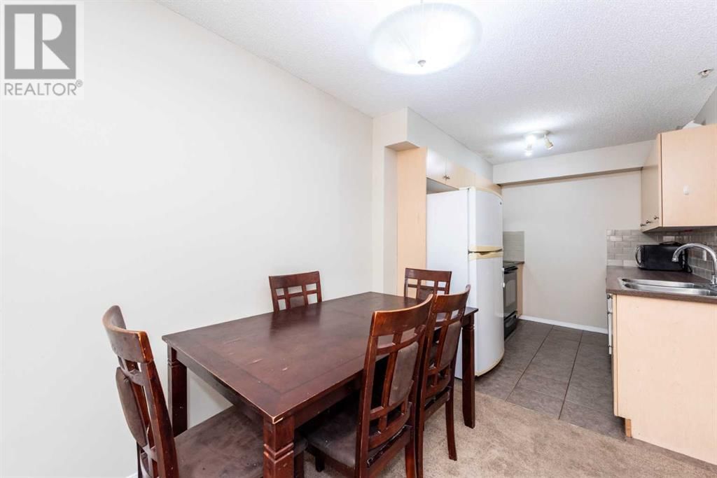 8 BRIDLECREST DRIVE Image 17