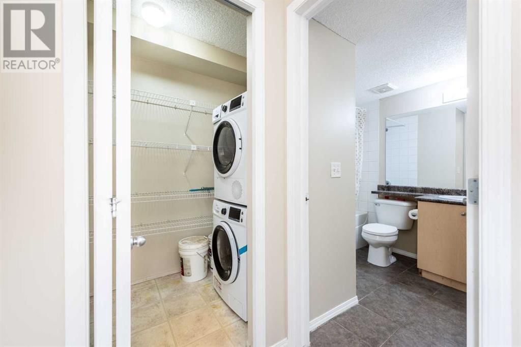 8 BRIDLECREST DRIVE Image 25