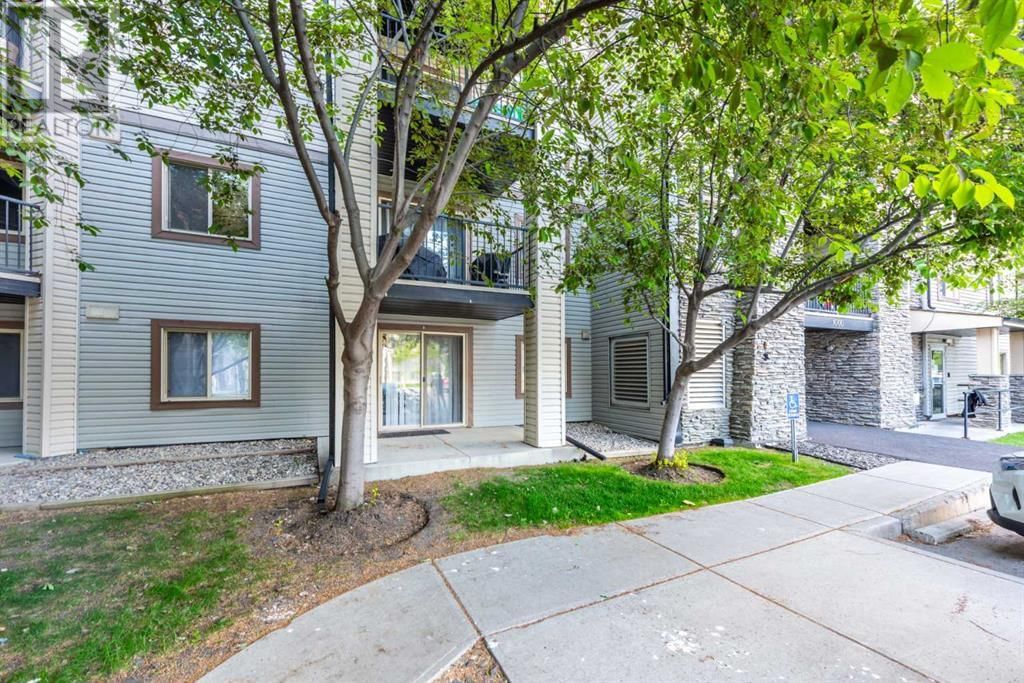 8 BRIDLECREST DRIVE Image 4