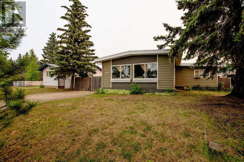 9903 85 Avenue Grande Prairie, Alberta