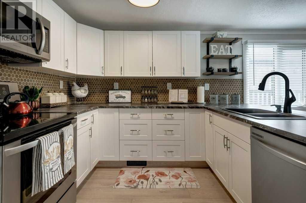 6724 17 AVENUE SOUTHEAST Image 5