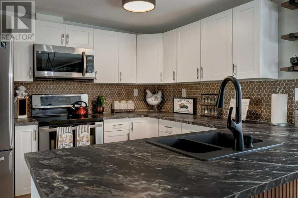 6724 17 AVENUE SOUTHEAST Image 8