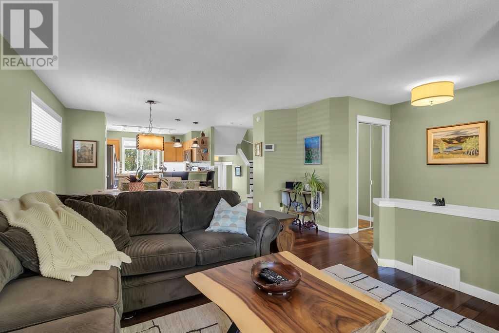 115 PRESTWICK LANE SOUTHEAST Image 5