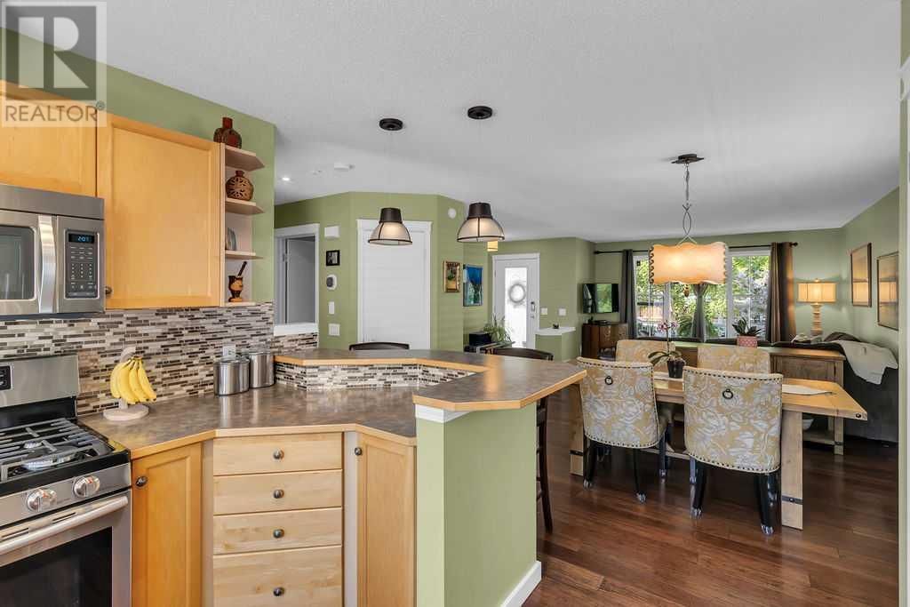 115 PRESTWICK LANE SOUTHEAST Image 9