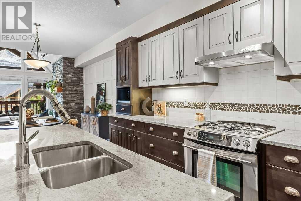 106 STEWART CREEK LANDING Image 11