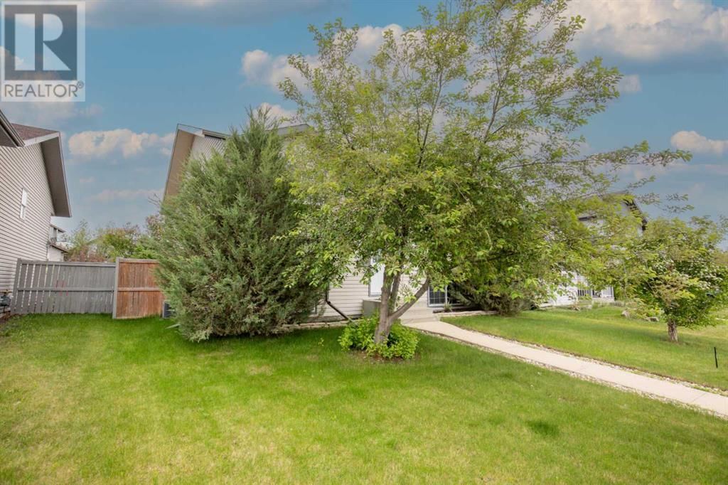 327 DUSTON STREET Image 29