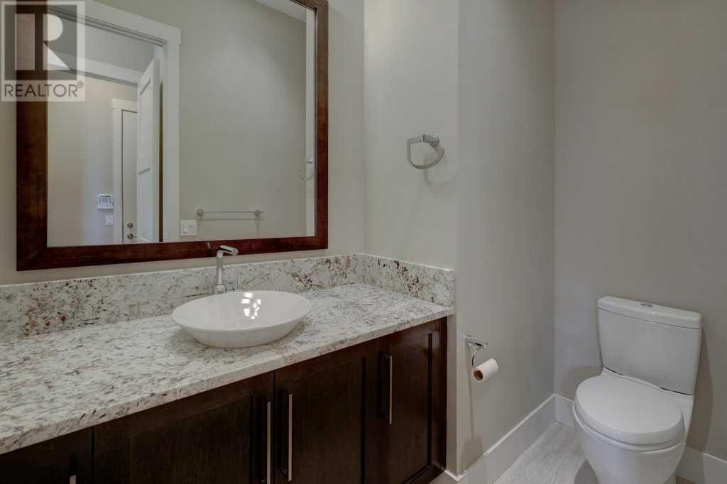 99 WATERMARK VILLAS Image 10