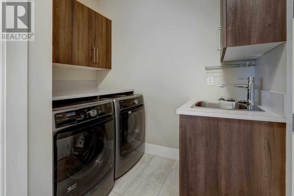 99 WATERMARK VILLAS Image 11