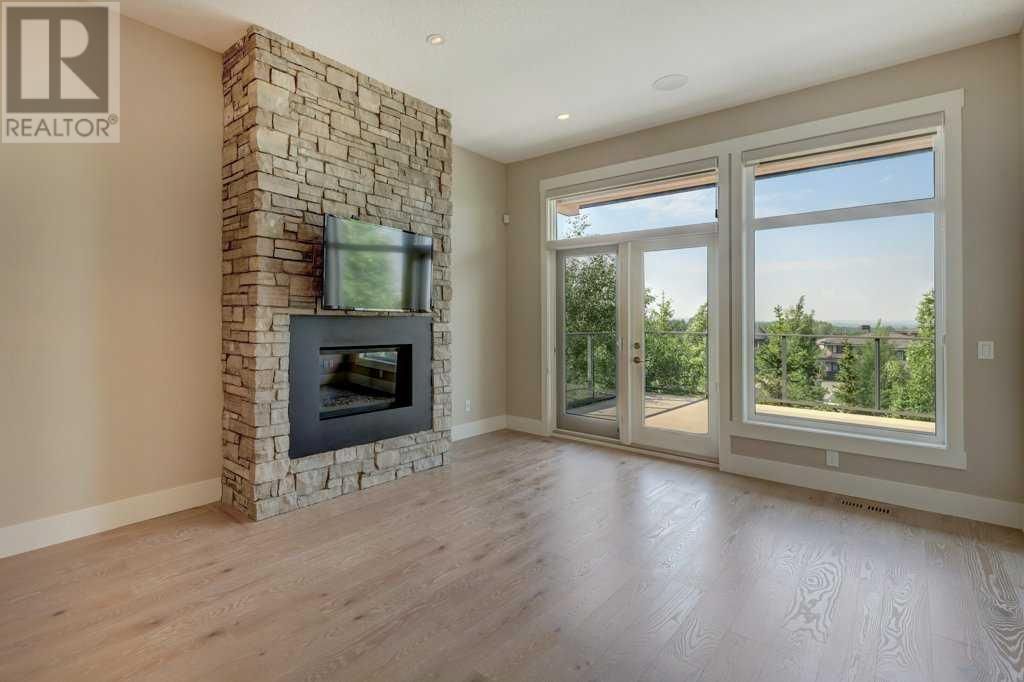 99 WATERMARK VILLAS Image 7