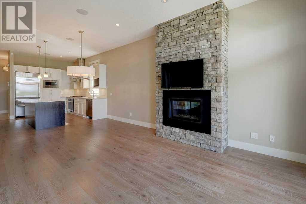 99 WATERMARK VILLAS Image 8