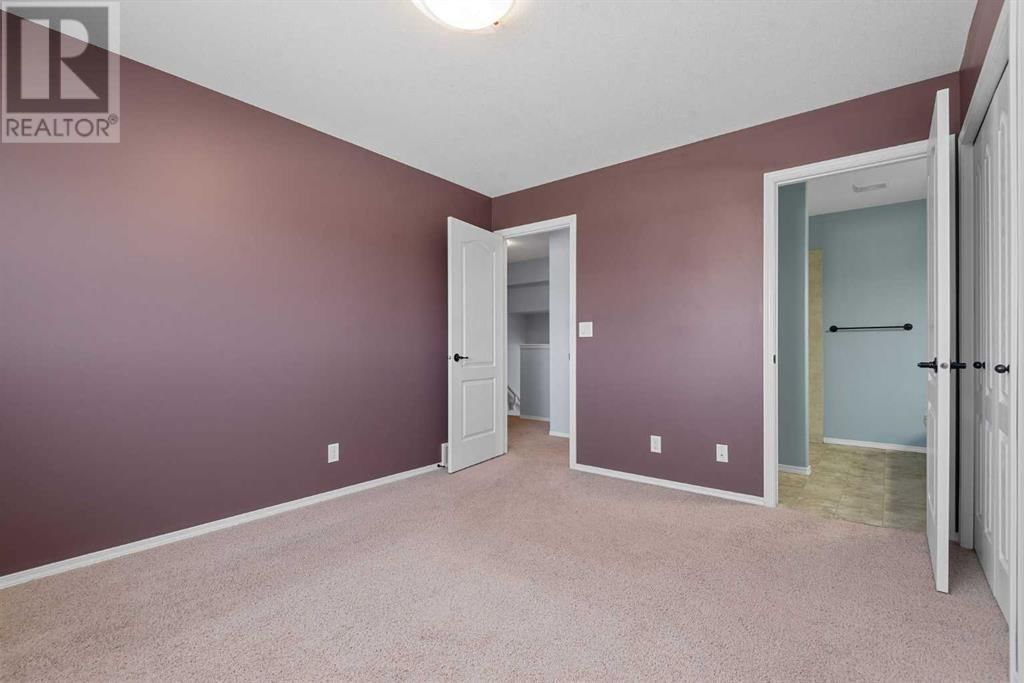255 CEDAR SQUARE Image 18