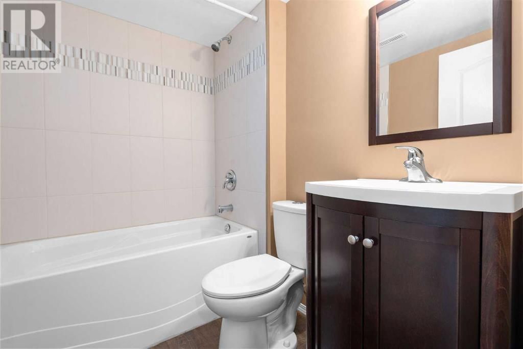 255 CEDAR SQUARE Image 27