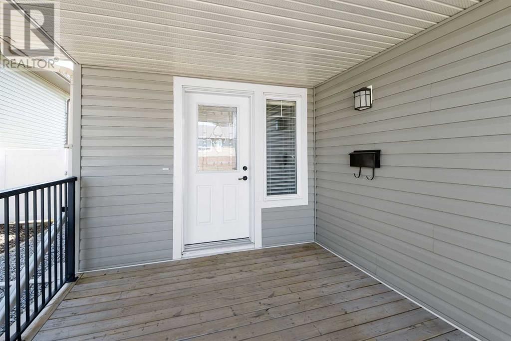 255 CEDAR SQUARE Image 3