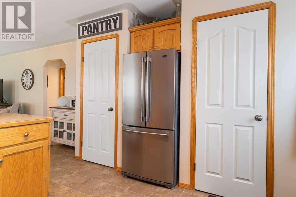260 DESCHNER CLOSE Image 23