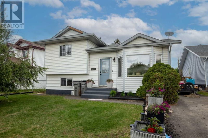 9038 103 Avenue Grande Prairie, Alberta