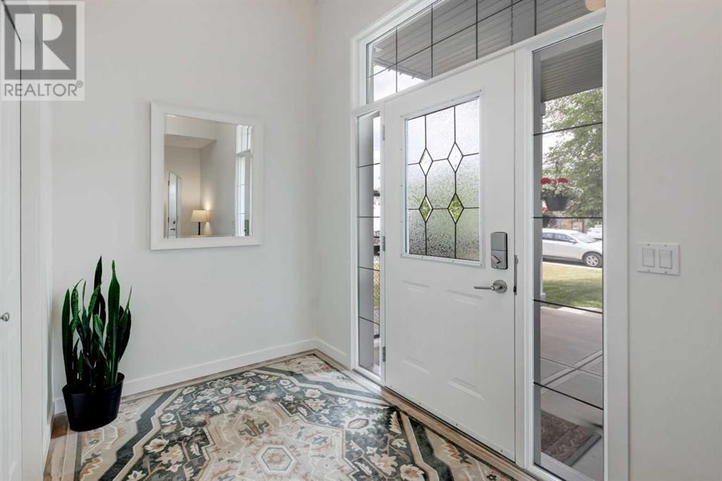 120 WEST CREEK CLOSE Image 2