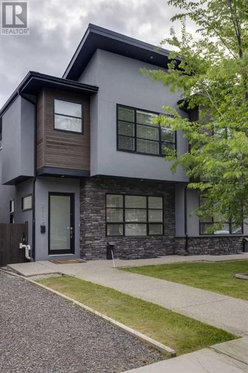 3112 5 STREET NORTHWEST Image 1